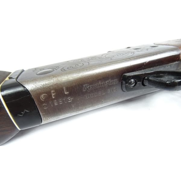 Strzelba Remington model 812 kal. 12/70